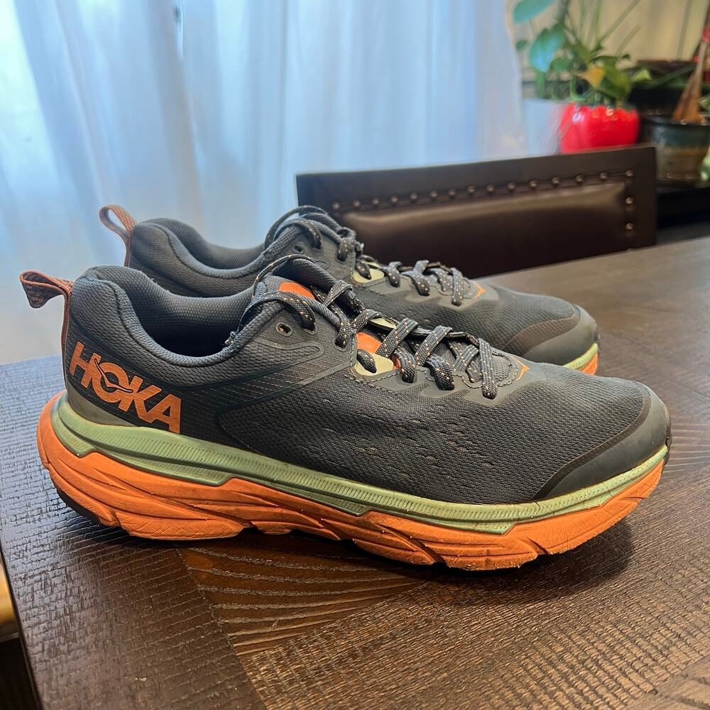 Hoka challenger ATR 6 women shoes size 7.5 women